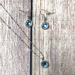 Beautiful Necklace & Earring Set